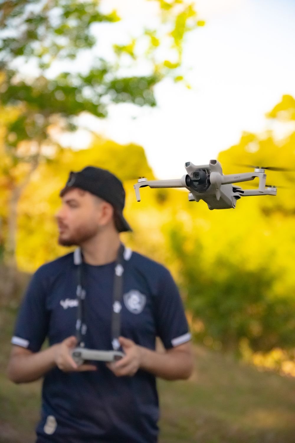 Operação de drone por Aday Lima